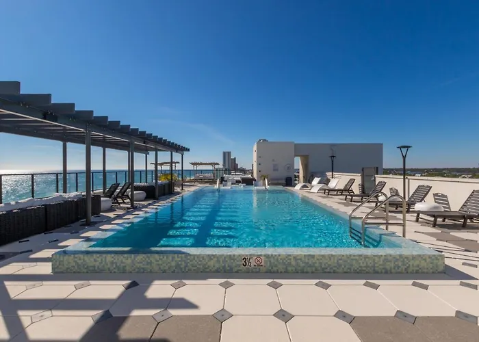 Spacious 4 Bedroom Beachfront, Luxury Next To The Hangout- Gp 301 Holiday home Gulf Shores