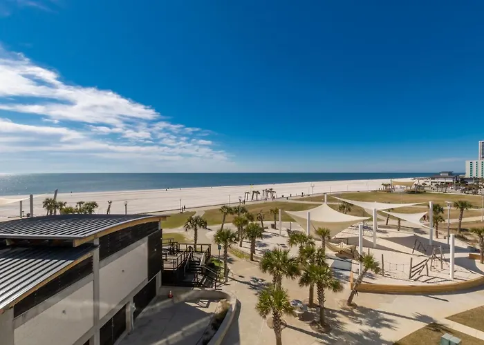 Spacious 4 Bedroom Beachfront, Luxury Next To The Hangout- Gp 301 Gulf Shores