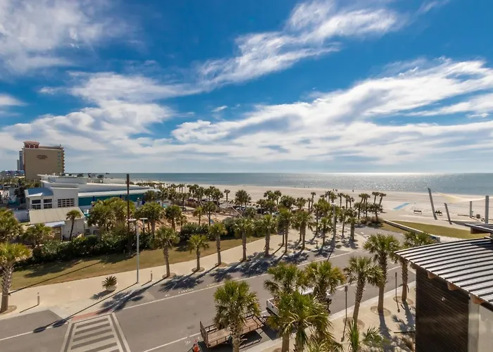 Spacious 4 Bedroom Beachfront, Luxury Next To The Hangout- Gp 301 Gulf Shores